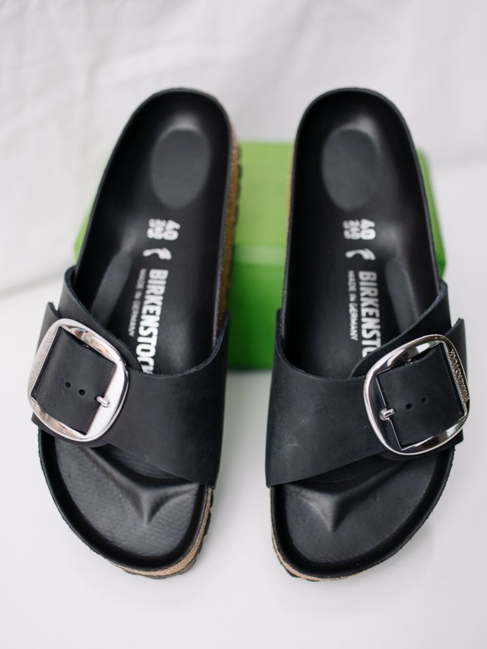 Birkenstock Madrid Big Buckle Oiled Leather Sandals Black EU 40 Like New